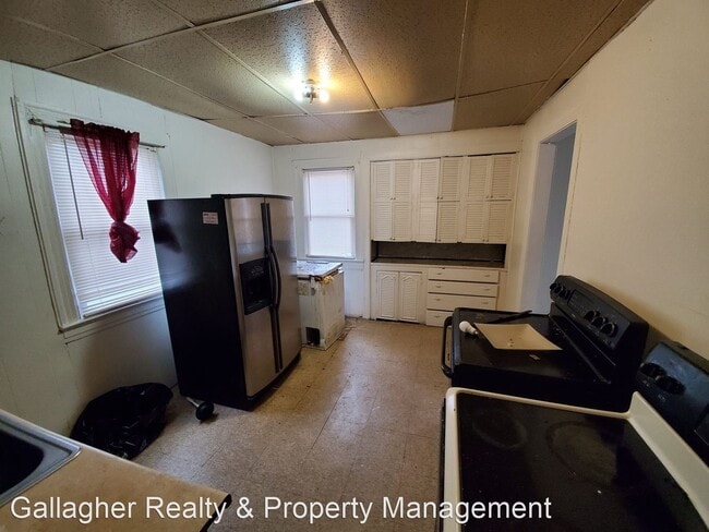 Building Photo - 3 br, 1 bath House - 307 Hague St