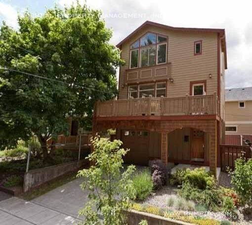 Primary Photo - 5721 NE 19th Ave