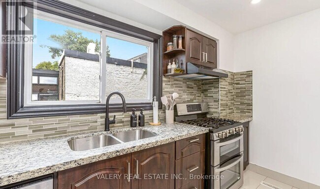 Photo du bâtiment - 80 Saulter St