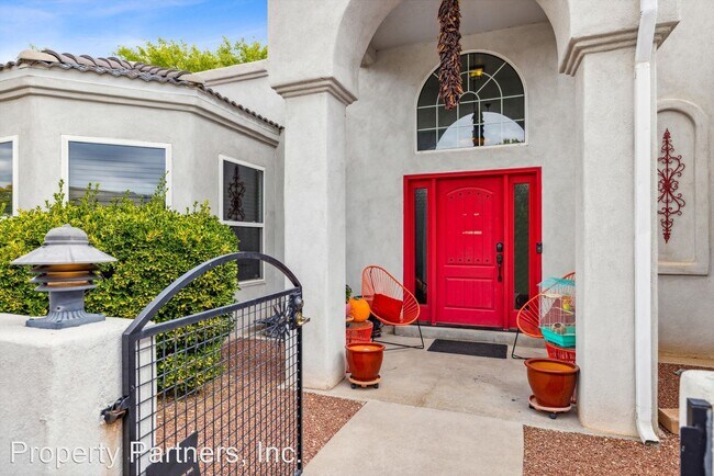 Foto del edificio - 3 br, 3 bath House - 10524 Calle Sombra NW