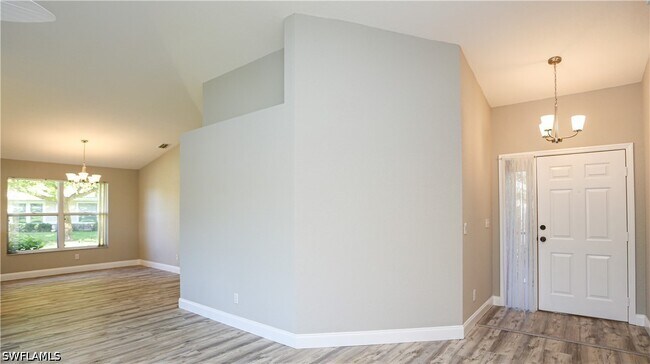 Building Photo - 402 Emerald Bay Cir