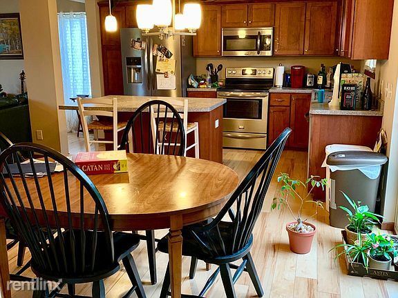 Building Photo - 3 br, 2.5 bath House - 230 Juneberry Dr