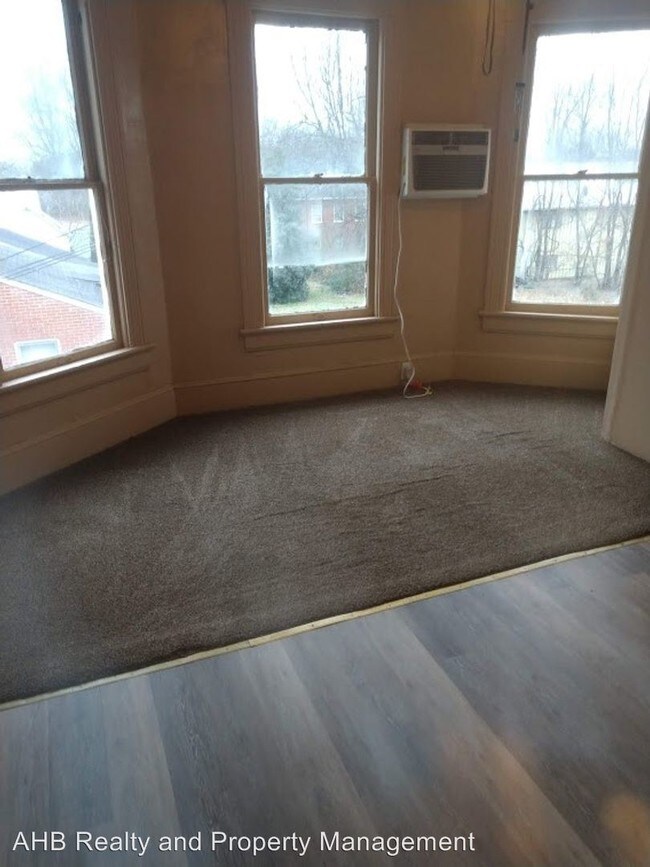 Foto del edificio - 616 N Mebane St