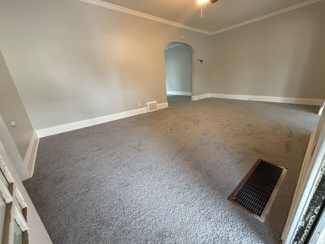 Building Photo - 95 Ellenwood Ave