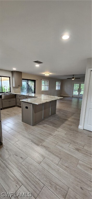 Foto del edificio - 5878 Keylime Way