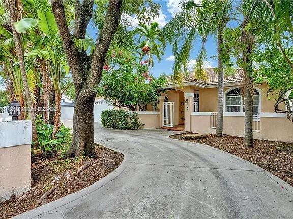 Foto principal - 11100 SW 145th Ave