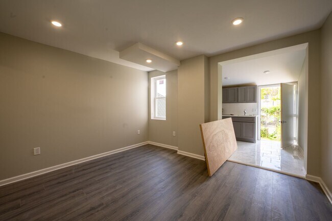 Building Photo - Coming soon!