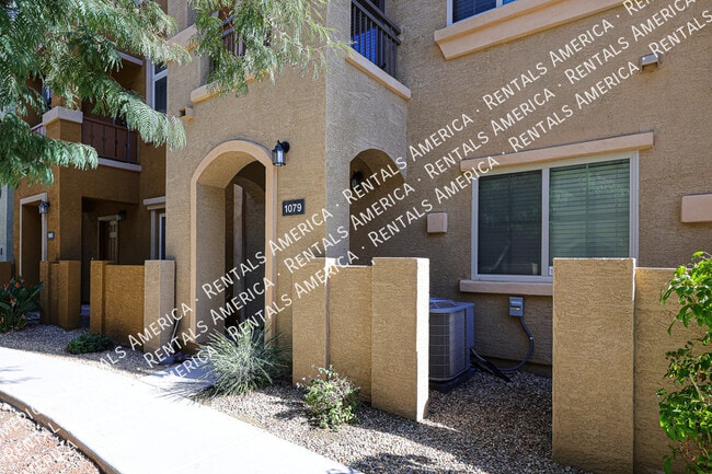 Building Photo - 2150 W Alameda Rd