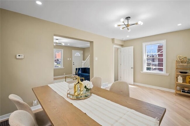 Foto del edificio - 362 Marshall Ave