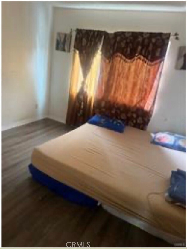 Foto del edificio - 1094 N Verde Ave
