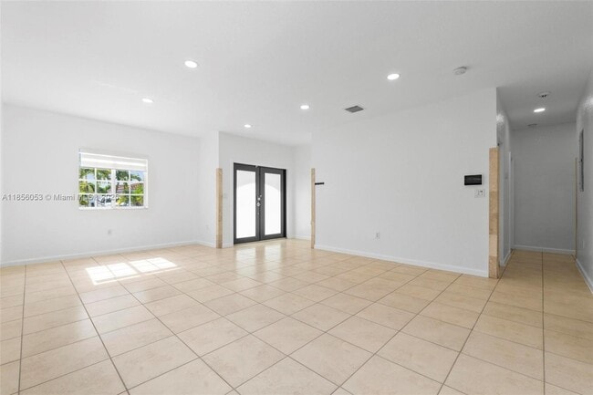 Foto del edificio - 18348 SW 139th Pl