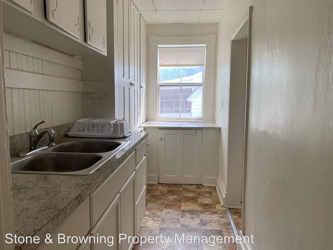 Foto del edificio - 12 Laurel St