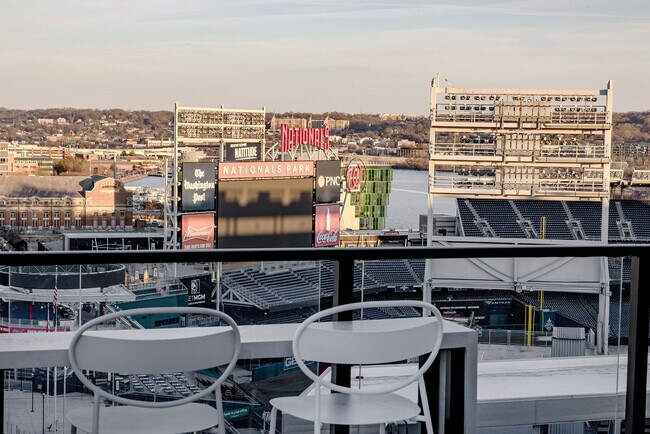 Building Photo - J.COOPERS ROW