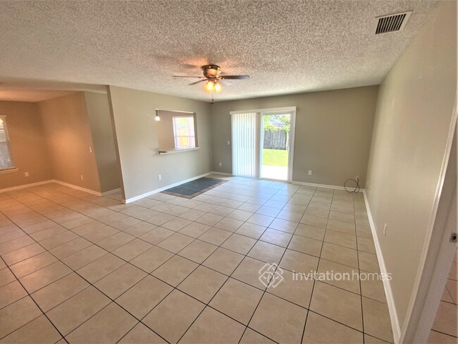Building Photo - 8649 Collins Ridge Blvd S