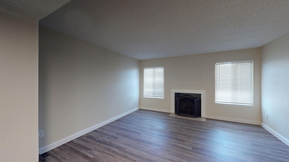 Rollingwood Duplex Homes