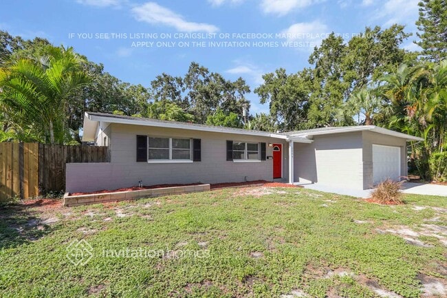 Building Photo - 3944 Porpoise Dr SE