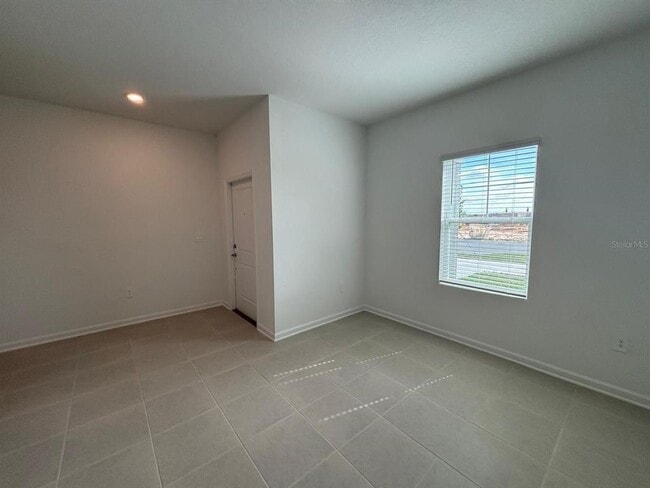 Building Photo - 6097 Meditation Dr