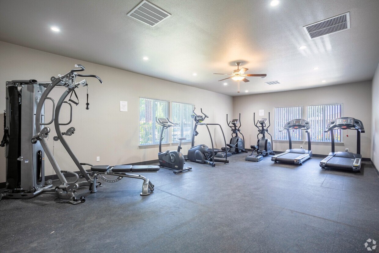 Foto del edificio - 4144 N Valentine Ave