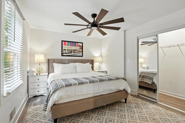 Foto del edificio - 175 Sherwood Dr