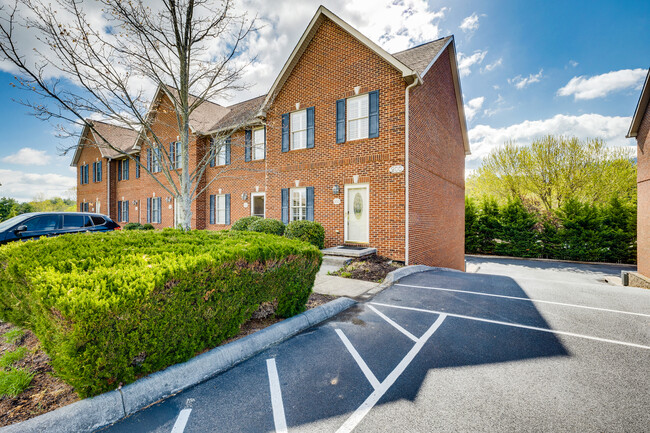Foto del edificio - 1709 Cherokee Rd