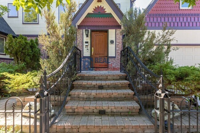 Foto del edificio - 88 W Irvington Pl