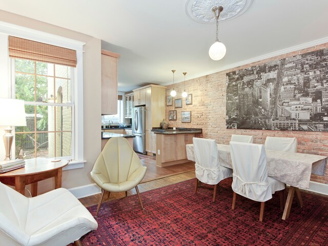 Building Photo - 422 5th St NE