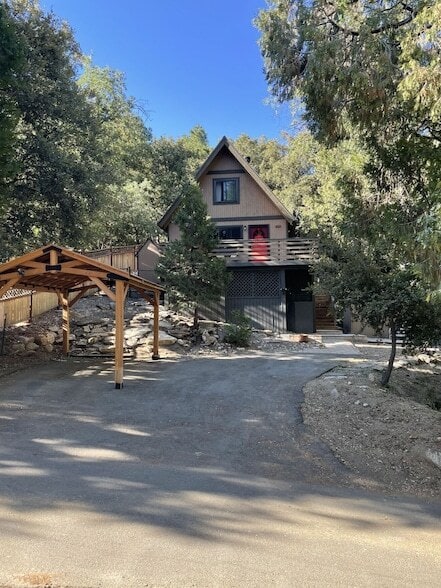 Building Photo - 52633 Sunset Dr