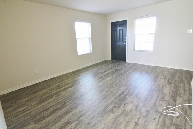 Building Photo - 9947 Crystal Valley Way