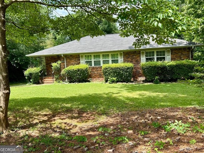 Building Photo - 482 Plantation Rd SW