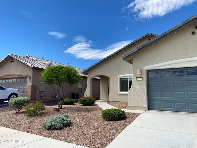 Building Photo - 4475 Tranquility St