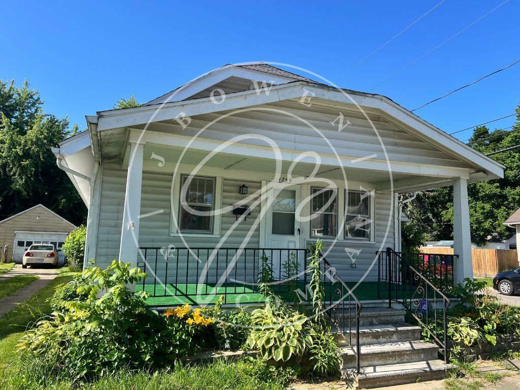Primary Photo - Charming 3-Bed, 2-Bath Gem on Loxley Road ...