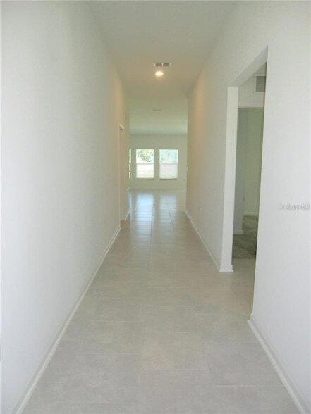 Foto del edificio - 317 Loch Ct