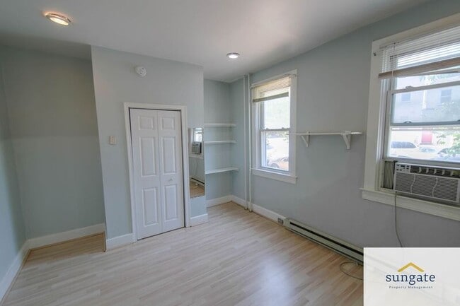 Building Photo - 500 S Collington Ave