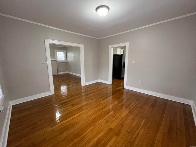 Foto del edificio - 218 S Valentine St