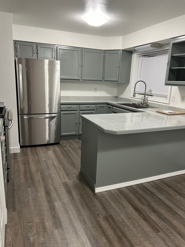 Building Photo - 5865 E Bogard Rd