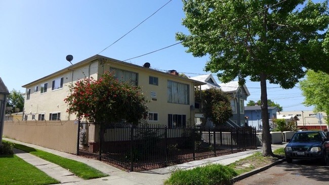 Building Photo - 1522 Prince St