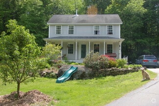 Building Photo - 20 Goyette Dr