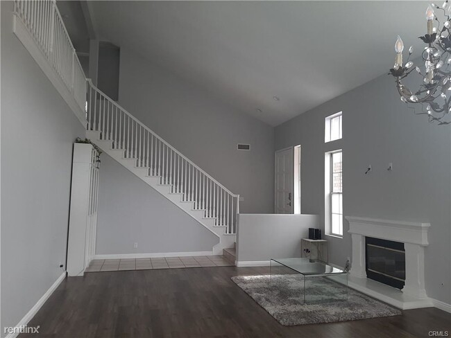 Building Photo - 4 br, 2.5 bath House - 6885 Cambria Cove Cir