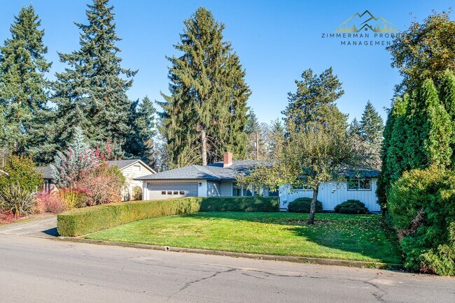 Building Photo - Amazing Cal Young Neighborhood! Beautiful ...