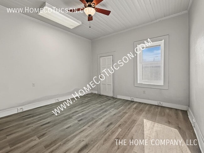 Building Photo - 529 S. Main-