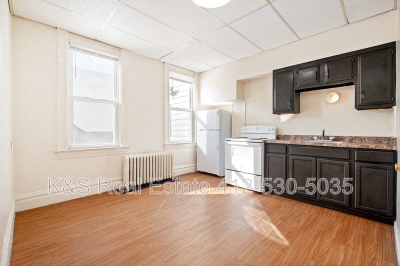 Photo - 441 - 443 - 445 Library Street - 443 Apt. 5