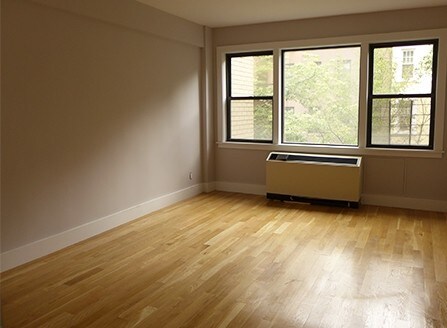 Building Photo - 320 E 52nd St