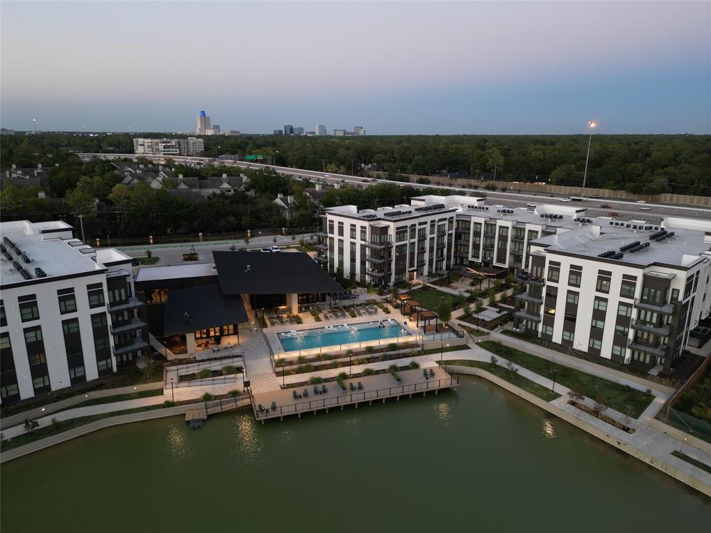 10421 Deerwood Rd Unit 2223B2A, Houston, TX 77042 Room for Rent in