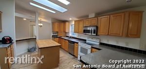 Building Photo - 3 br, 2 bath House - 305 Ranchers Cir
