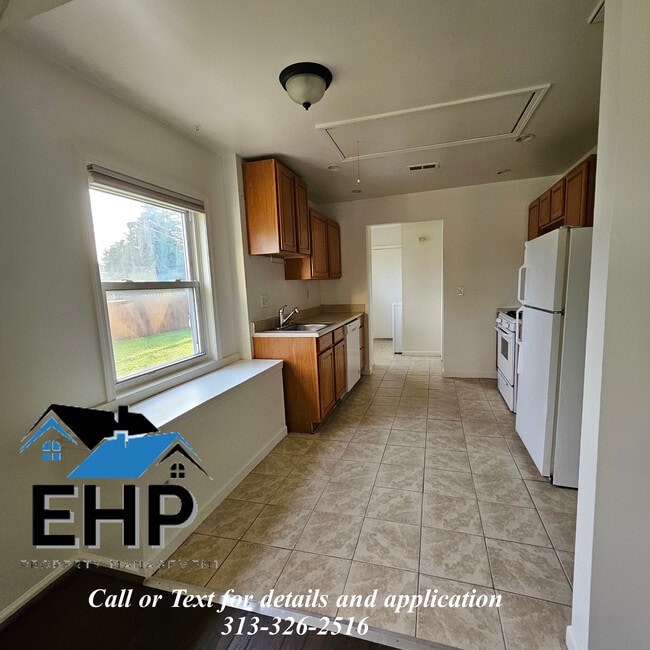 Foto del edificio - 17535 Prospect St