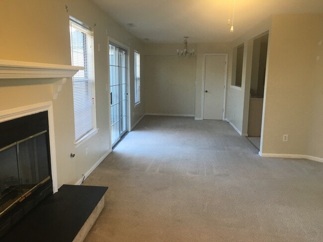 Photo - 4689 Shallowford Cir House