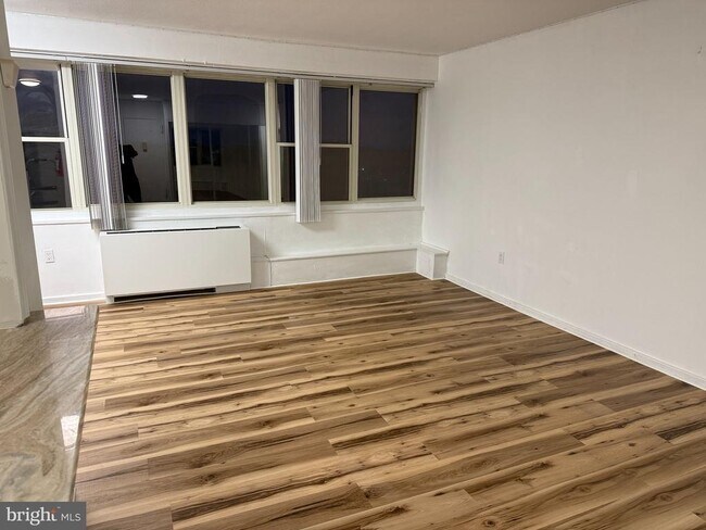 Foto del edificio - 1200 E Marlton Pike