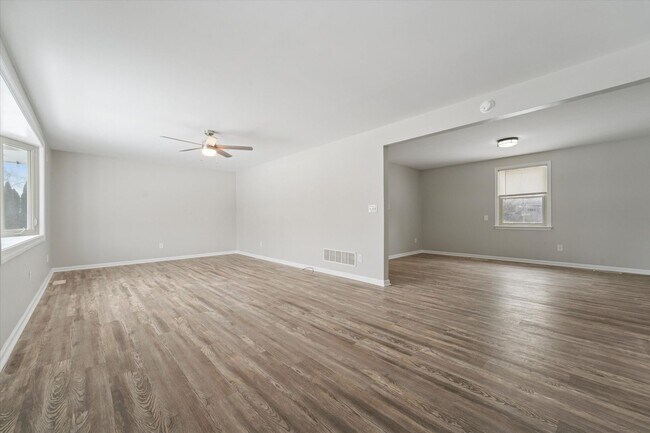 Foto del edificio - 3 bed 1 Bath Single family home in Valley Township