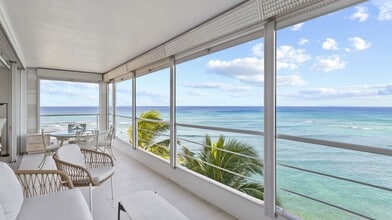 Building Photo - 2979 Kalakaua Ave