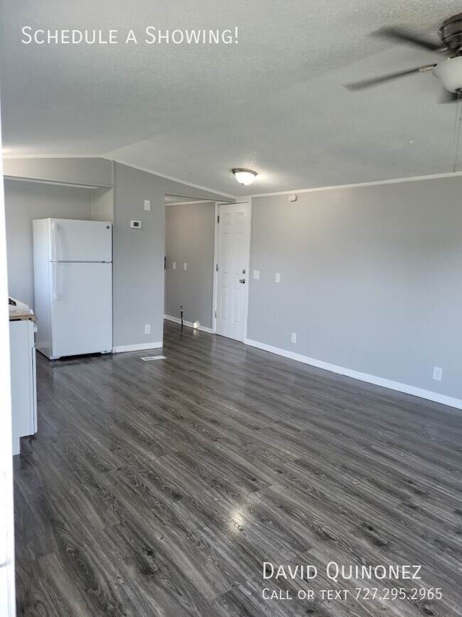 Foto del edificio - 113 Foxglove Ln